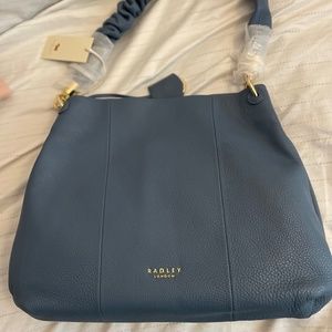 Women's Cuba Street Ruffle Leather Shoulder Bag - Medium Blue